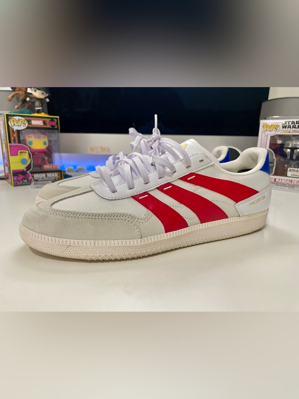 Adidas Predator Freestyle Mens Sz 11  White Red Blue IG8974